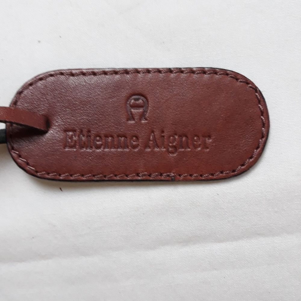 Etienne Aigner hand bag - Picture 2 of 4